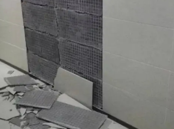 新蔡瓷砖空鼓维修公司分享下新蔡墙砖松动维修的知识